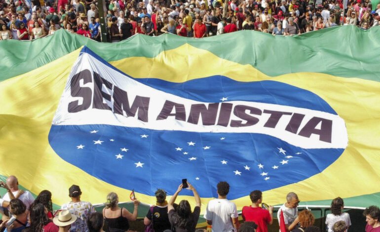 Esquerda tenta repetir fórmula e volta às ruas contra Congresso e PL da Dosimetria