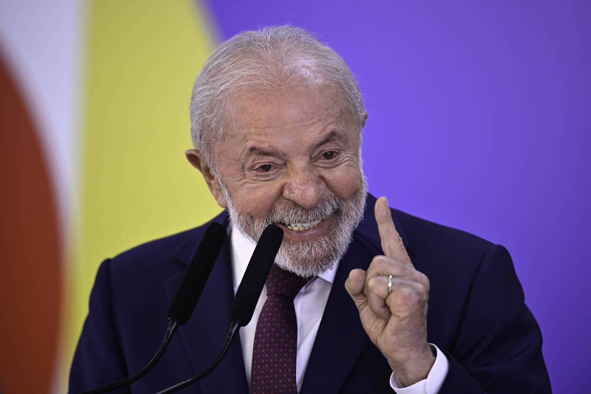 Arsenal de Lula para 2026 tem R$ 80 bi fora da meta fiscal e aumento da dívida pública