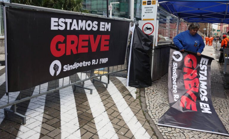 Greve da Petrobras termina após FNP aceitar contraproposta