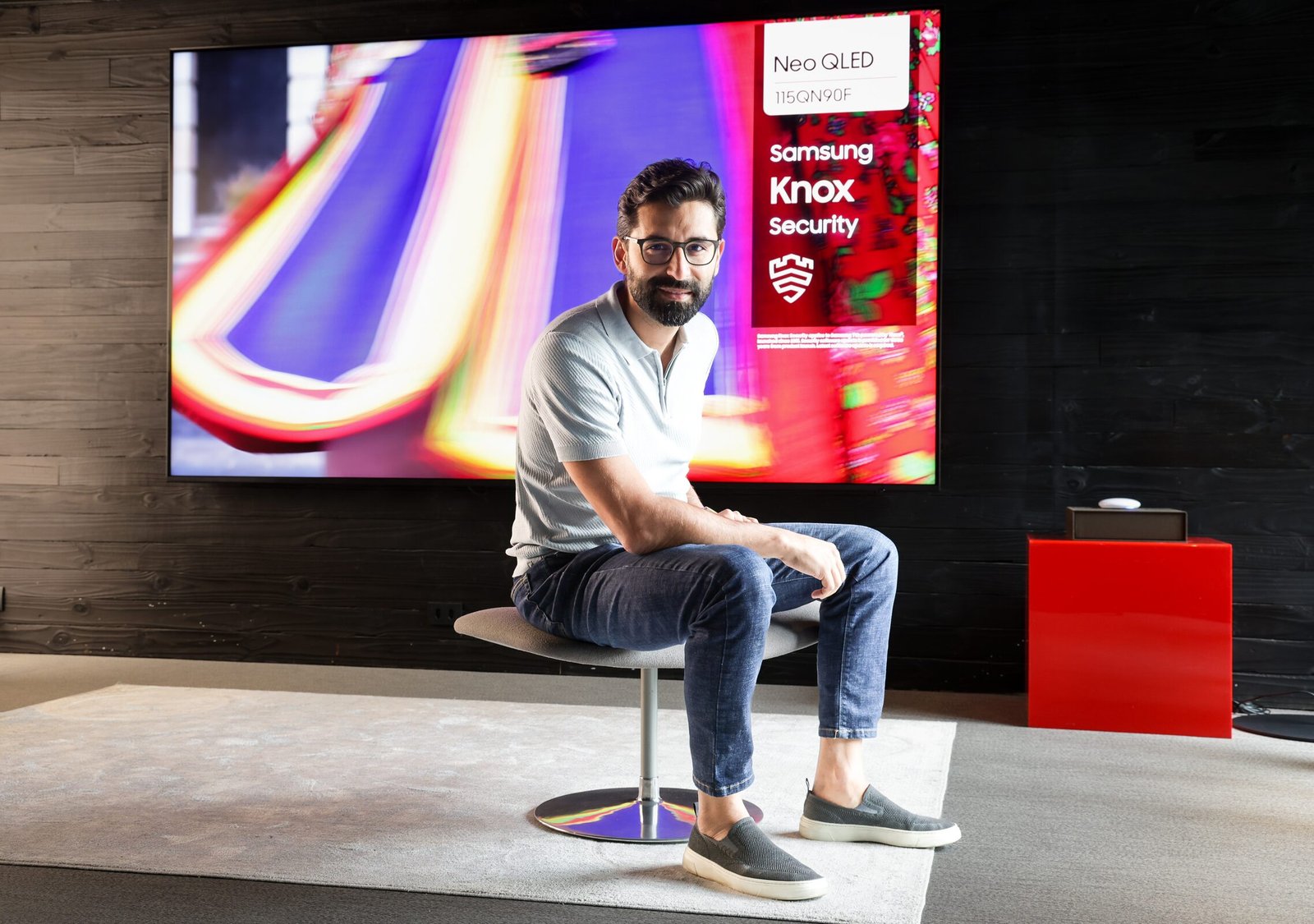 TVs de 100 polegadas se popularizam após queda de preços; veja quanto custam