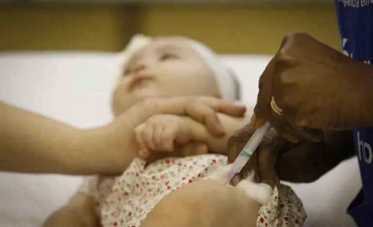 Nova análise da OMS reafirma que não há ligação entre vacinas e autismo