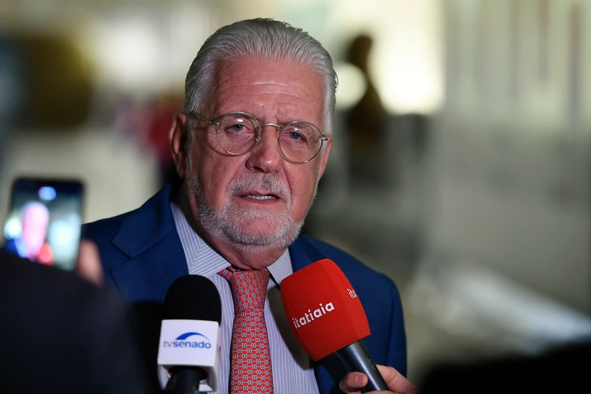 Pesquisa falsa na Bahia gera ação judicial contra Jaques Wagner