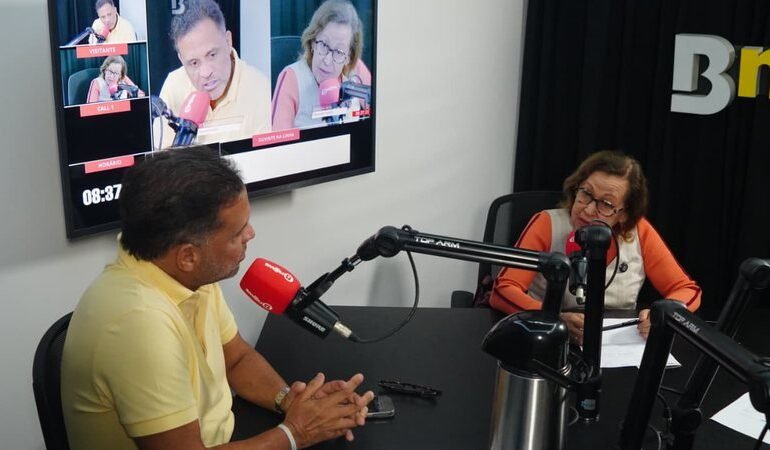 Lídice da Mata critica gestão de Bruno Reis após queda de Salvador na educação