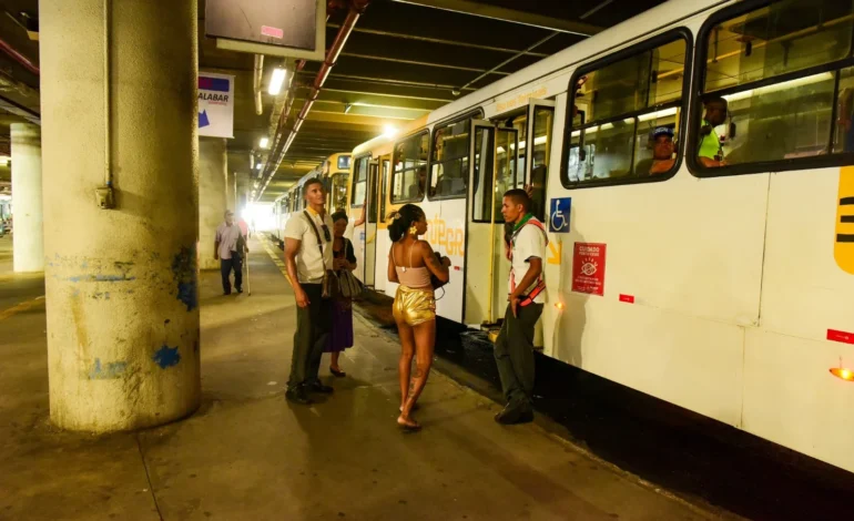 Linhas de ônibus da Estação da Lapa retornam ao subsolo após requalificação