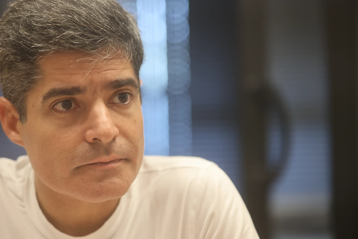 ACM Neto promete revogar portaria da “aprovação em massa”