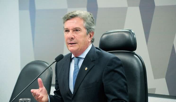 Duplex de Collor em Maceió será leiloado em junho