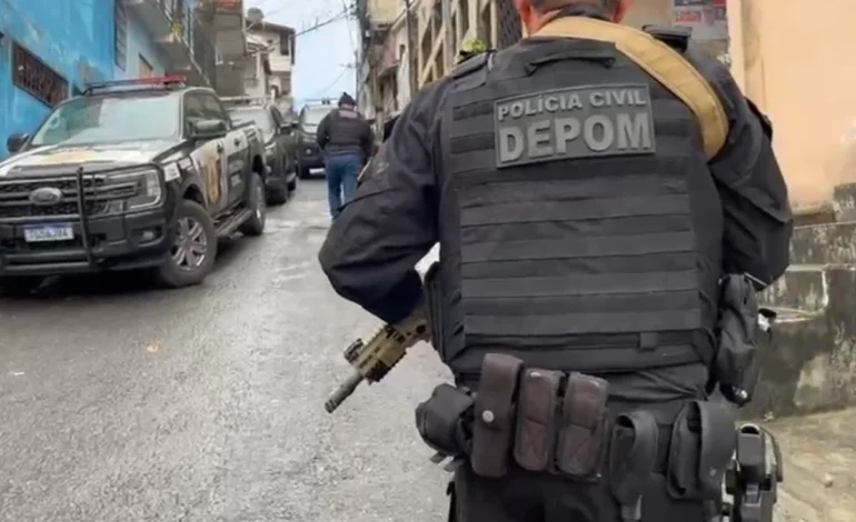 Irmãos são presos por série de assaltos em Salvador