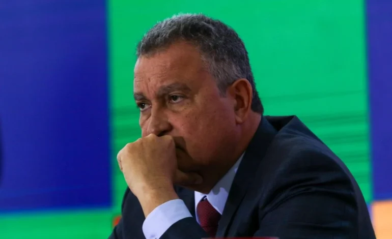 Rui Costa intensifica agenda política e amplia críticas na Bahia