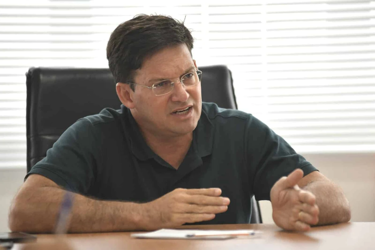 João Roma critica gestão após fuga em presídio na Bahia