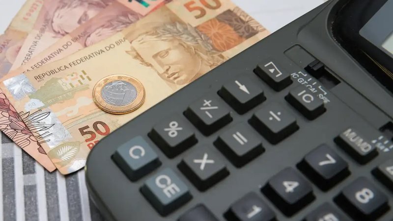 Governo recua sobre uso do FGTS para dívidas