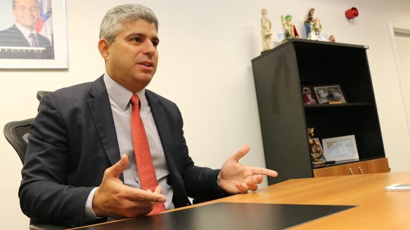 STJ rejeita denúncia contra Maurício Barbosa e Gabriela Rosa