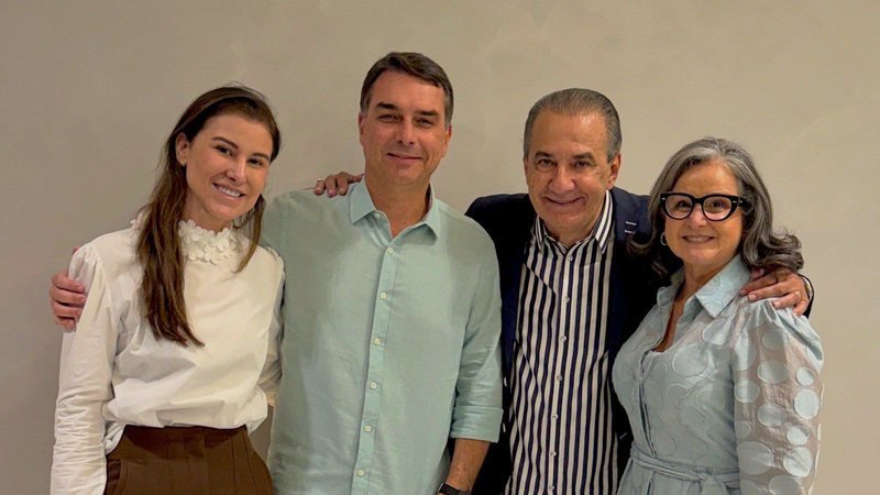 Malafaia declara apoio a Flávio Bolsonaro em ato religioso
