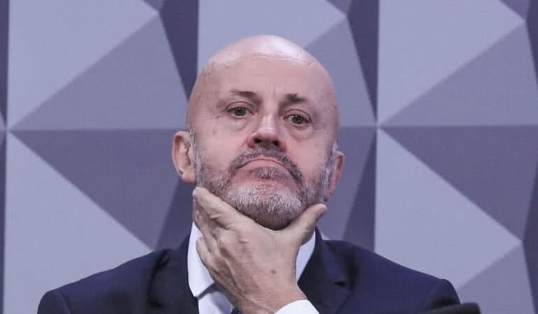 Careca do INSS apresenta defesa à Polícia